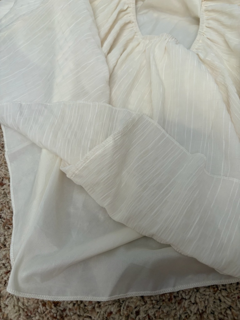 Small Flowy White/Cream Halter Top Tie Back Dress - Picture 4 of 4